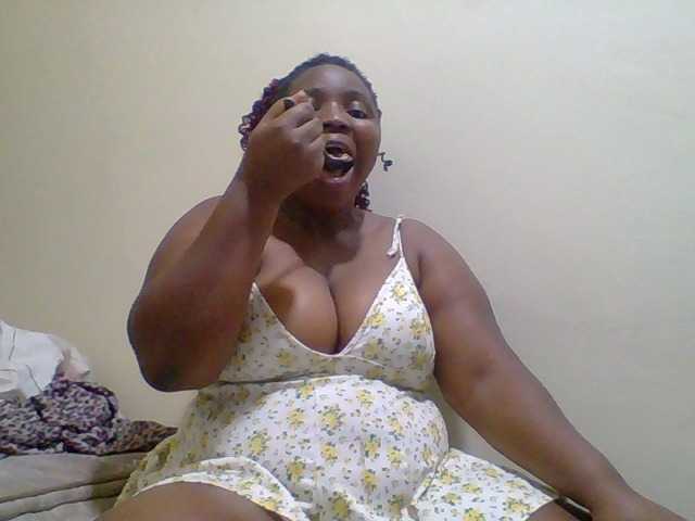 Monlight- live cam on BongaCams
