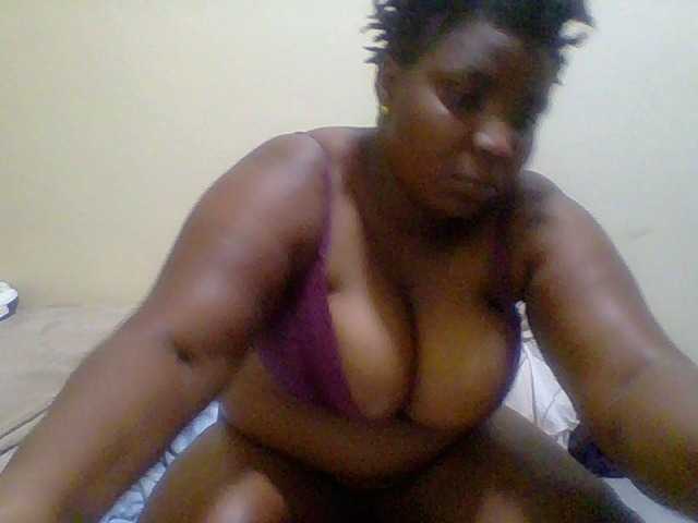Monlight- live cam on BongaCams