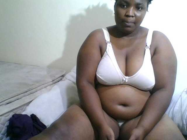 Monlight- live cam on BongaCams