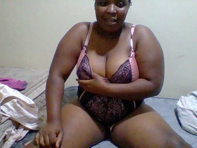 Monlight- live cam on BongaCams