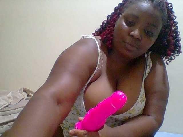 Monlight- live cam on BongaCams