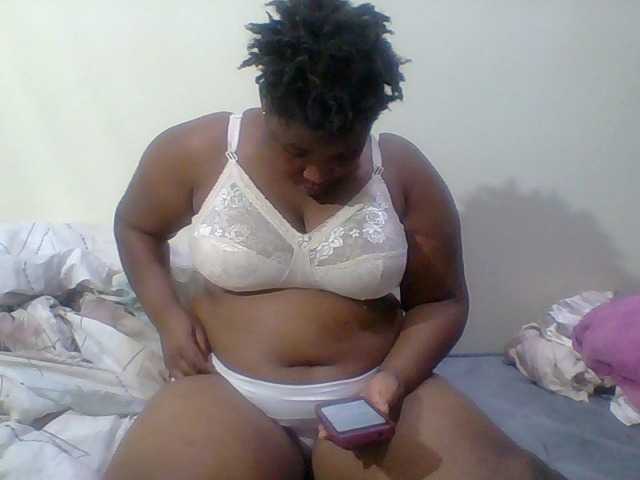 Monlight- live cam on BongaCams