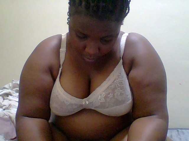 Monlight- live cam on BongaCams