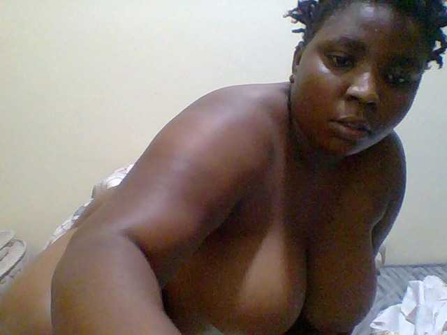Monlight- live cam on BongaCams
