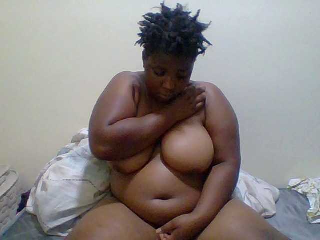 Monlight- live cam on BongaCams
