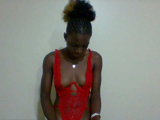 Miss-velvet live cam on BongaCams