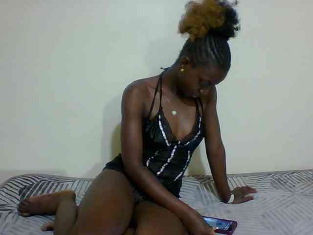 Miss-velvet webcam