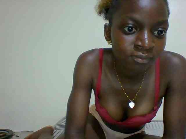 Miss-velvet webcam