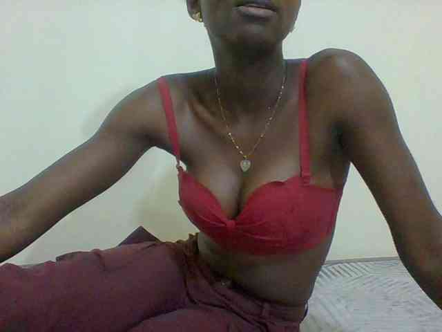 Miss-velvet webcam