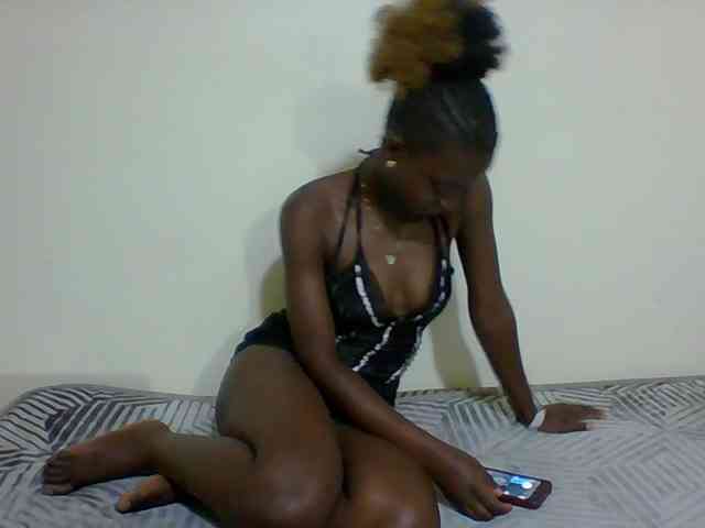 Miss-velvet webcam
