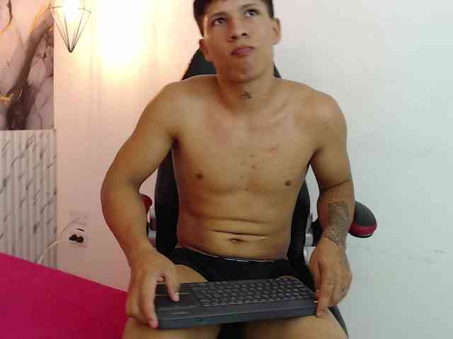 AlexMorris1