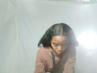 LandiQueen12