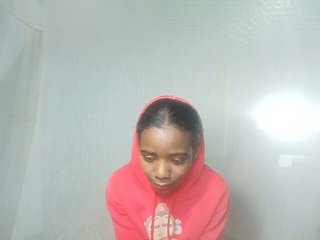 LandiQueen12