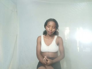 LandiQueen12
