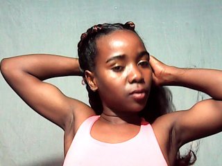 LandiQueen12
