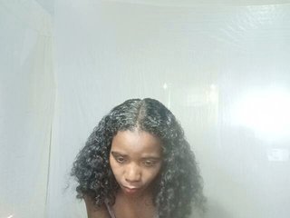 LandiQueen12's Live Webcam