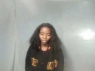 LandiQueen12