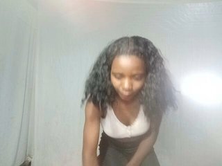 LandiQueen12's Live Webcam