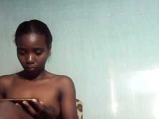 LandiQueen12