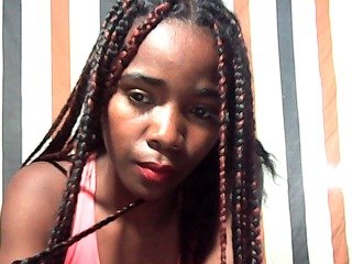 LandiQueen12's Live Webcam