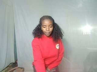 LandiQueen12's Live Webcam