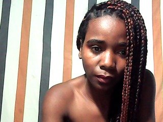 LandiQueen12