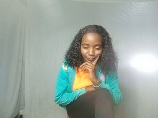 LandiQueen12