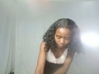 LandiQueen12