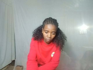 LandiQueen12