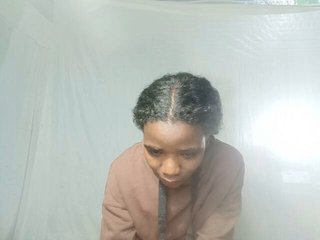 LandiQueen12