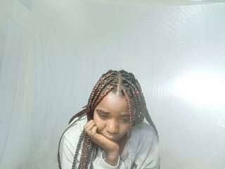 LandiQueen12