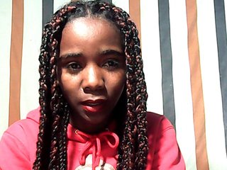 LandiQueen12's Live Webcam