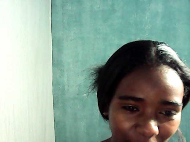 LandiQueen12 live cam on BongaCams