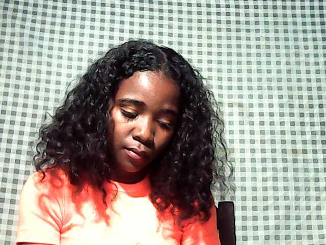 LandiQueen12