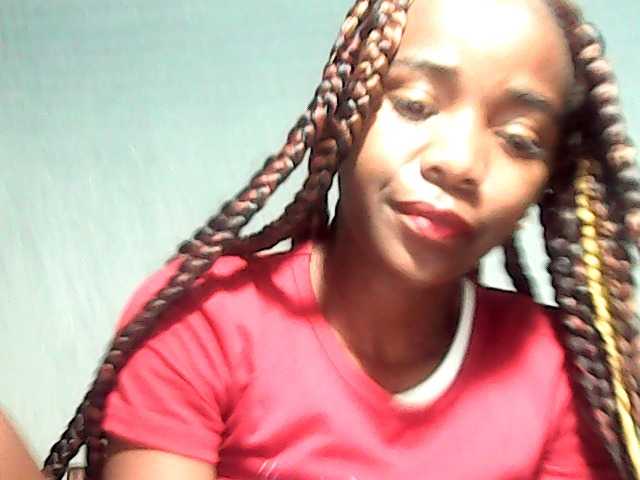 LandiQueen12