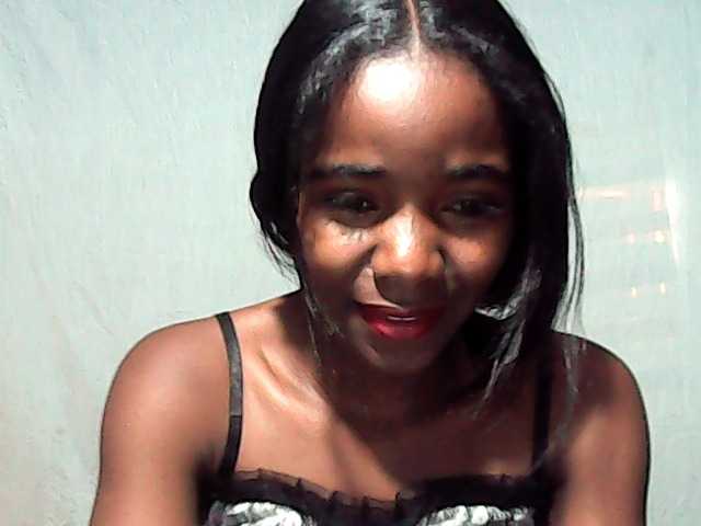 LandiQueen12