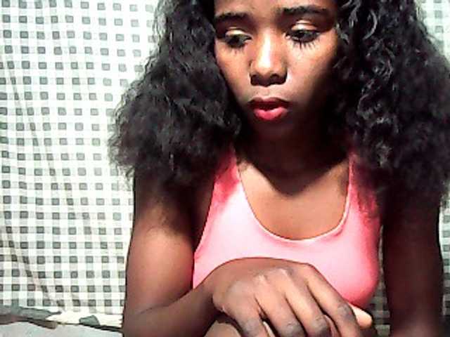 LandiQueen12