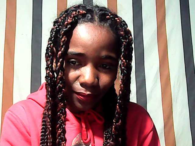 LandiQueen12