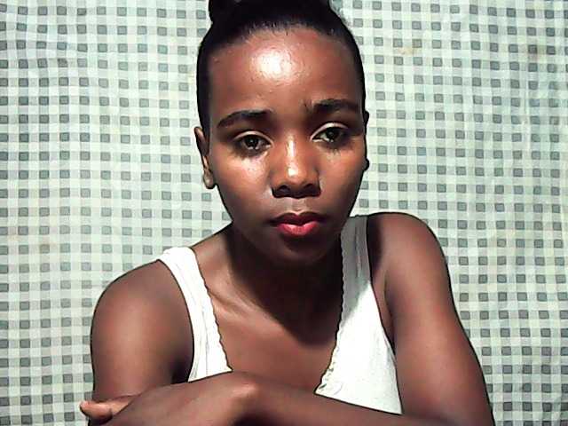 LandiQueen12