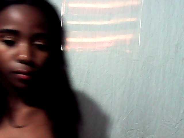 LandiQueen12