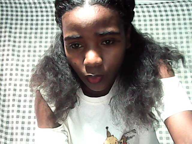 LandiQueen12