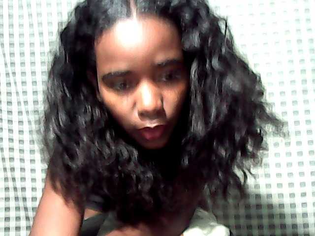 LandiQueen12
