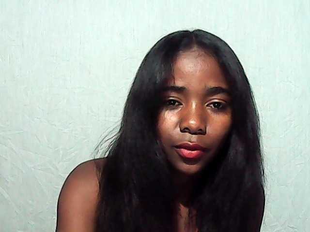 LandiQueen12