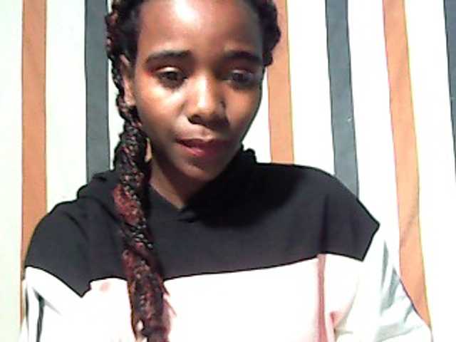 LandiQueen12