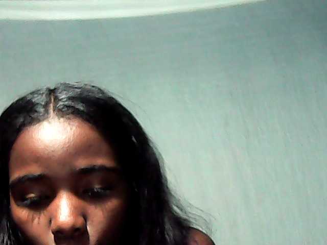 LandiQueen12