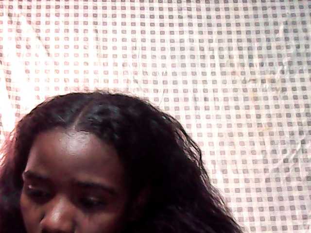 LandiQueen12 live cam on BongaCams