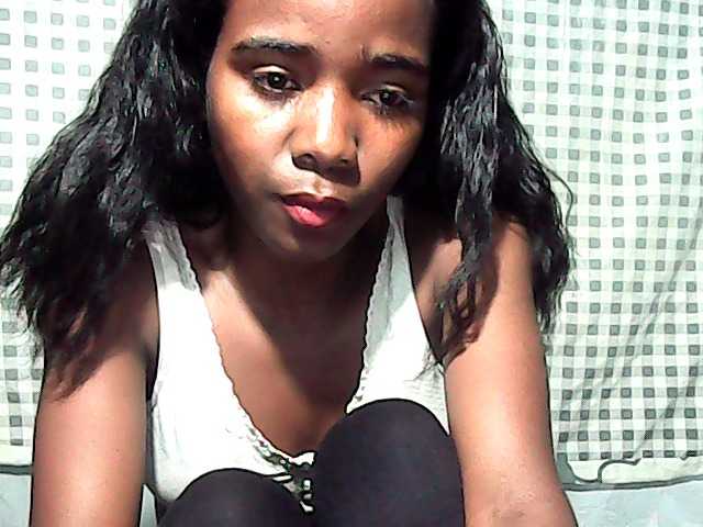 LandiQueen12 live cam on BongaCams
