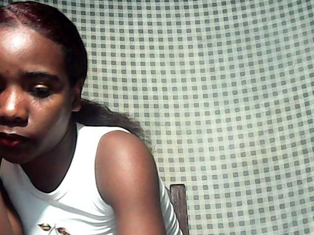 LandiQueen12