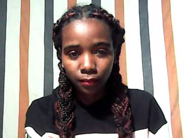 LandiQueen12