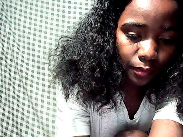 LandiQueen12